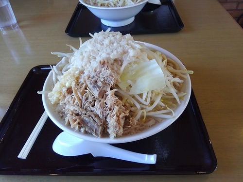 「らーめん(特盛)　野菜・にんにく・油増し」@レストランみゆき野六方の写真