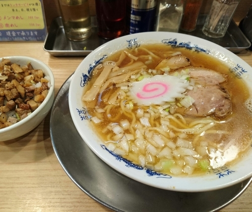 「煮干しそば　肉めし」@煮干そば 流。の写真