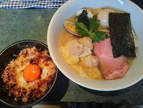 「特製塩らーめん 他」@とものもとの写真