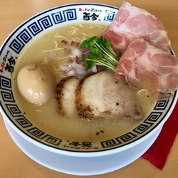 特製天然塩の極上あさりそば