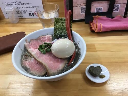 「【限定】煮干らーめん セメント一番搾り＋チャーシュー＋味玉＋」@めんや天夢の写真