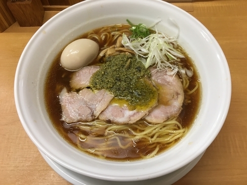 「醤油そば〜牡蠣のアヒージョ添え＆特製・大盛＆こだわり玉子の玉子か」@中華そば 大井町 和渦の写真