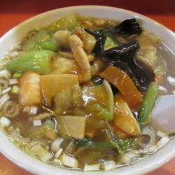 五目ソバ　「800円」