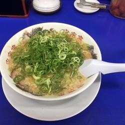 葱ラーメン 740円