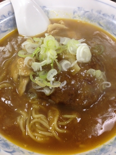 「バーグカレー麺」@中華料理 嵐山の写真