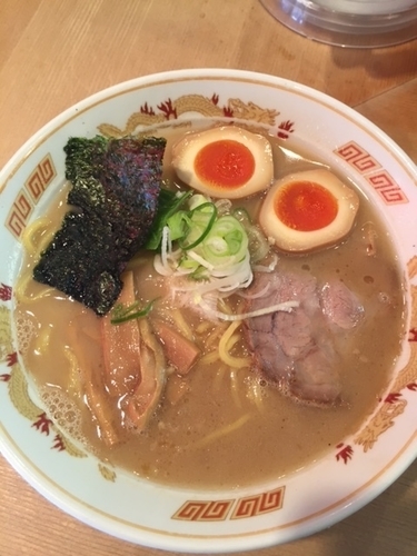 「旭川醤油　680円」@北海道らーめん 味八の写真