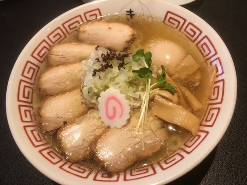 「中華そばスペシャル1000円、しそ餃子500円」@中華そば きび 明大前店の写真