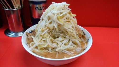 「ラーメン　大　ヤサイカラメ」@ラーメン二郎 松戸駅前店の写真