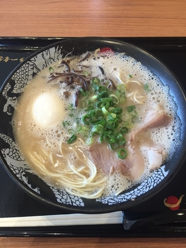 「ラーメン 750円   替え玉 150円」@博多一幸舎 ららぽーと立川立飛店の写真