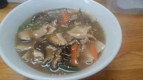 「しいたけ肉そば」@九州大分ラーメン 麺恋亭 中華街店の写真