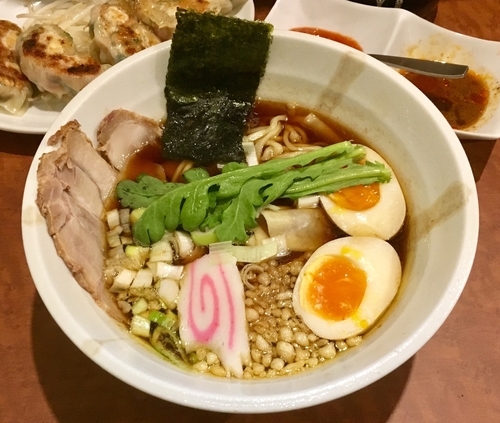 「味玉ラーメン 750円」@麺屋 横浜 にぼし堂の写真