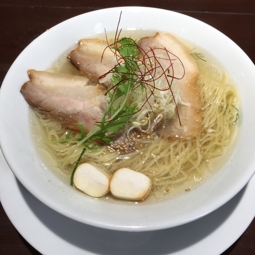 「塩クリア チャーシュー (850円)」@塩らーめんばんやの写真