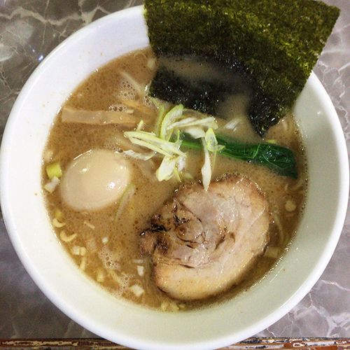 「らーめん＋味付玉子」@製麺raboの写真