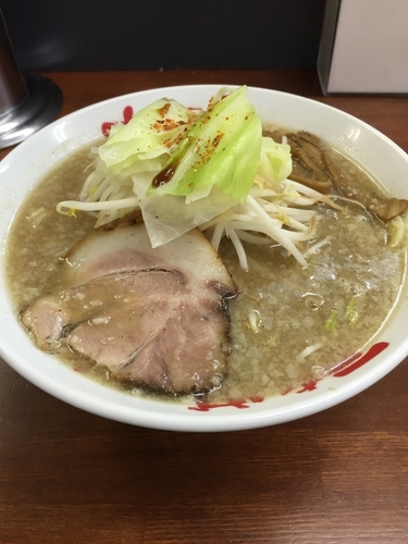 「にぼ豚」@なんつッ亭 弐 品川店の写真