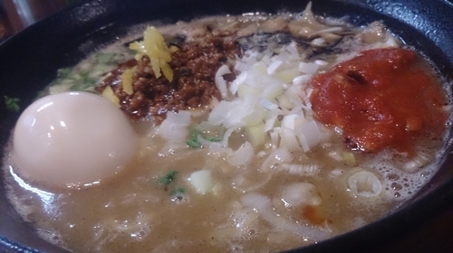 「鶏白湯担々麺 +味玉」@はりけんラーメンの写真