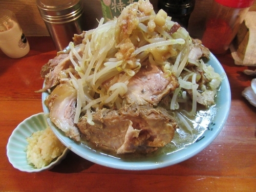 「豚入りラーメン（１１５０円）」@ラーメン富士丸 西新井大師店の写真