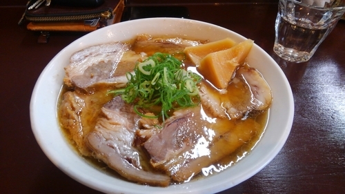 「牛チャーシュー麺」@らーめん 五ノ神精肉店 煮干し編の写真
