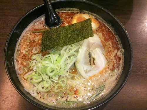 「みそはる辛らーめん（中盛）+２辛」@麺や 陽空の写真