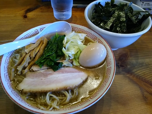 「強烈煮干そば　（大盛：無料）　＋味玉＆たっぷりもみのり：㋚Ｐ」@凌駕IDEAの写真