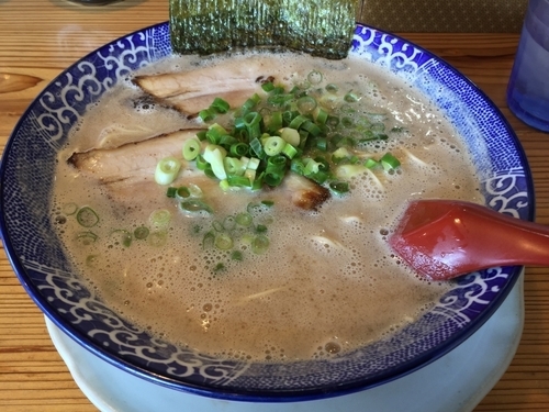 「博多とんこつ バリカタ 脂多め 平日半ちゃんランチ ¥820」@博多ラーメン 鶴亀堂 安城店の写真