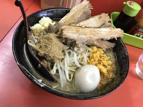 「豚増しぬーどる豚増し」@ぬ〜どる専門店 バカみたいに愛してたの写真