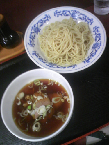 「つけ麵700円」@ラーメン中本 新宿店の写真