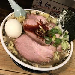 すごい煮干しらーめん