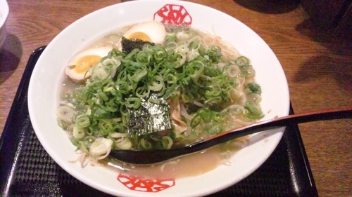 「豚骨しょうゆ」@らーめん八角 播磨本店の写真