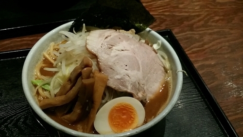 「豚骨魚介らーめん」@麺屋大和の写真