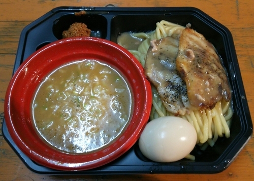 「[田代こうじ最強軍団]花咲ガニの濃厚つけ麺　860円」@大つけ麺博 2016の写真