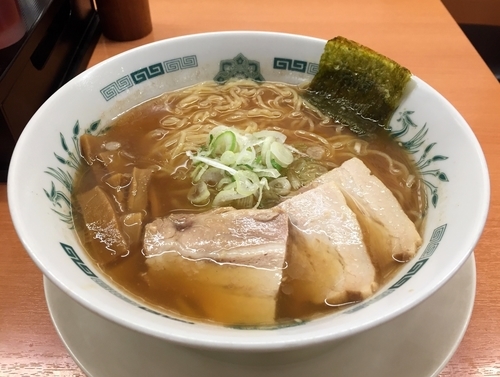 「中華そば大盛」@熱烈中華食堂 日高屋 中野店の写真
