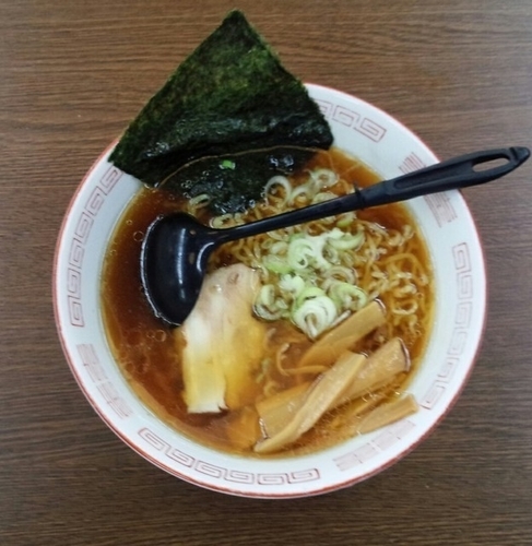 「醤油ら～めん550円」@味噌蔵 麺駒亭の写真