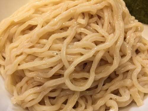 「梅香る煮干つけめん(大)」@江戸前煮干中華そば きみはん 五反田店の写真