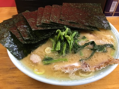 「ラーメン チャーシュー 海苔」@千葉家の写真