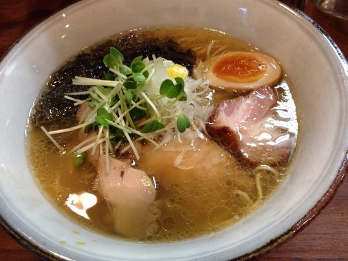 「「限定」四万十川のあおさのりと土佐柚子の酸っぱ辛いラーメン」@麺処 びぎ屋の写真