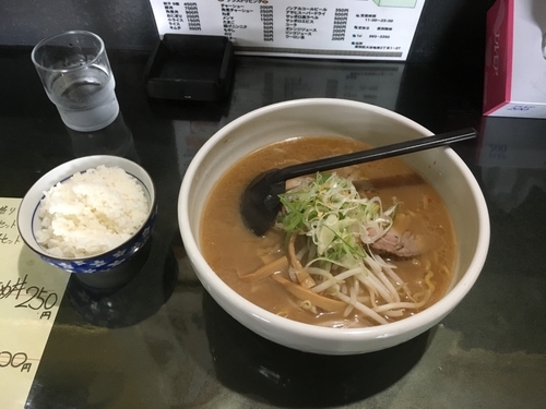「醤油ラーメン」@らーめん はる屋の写真