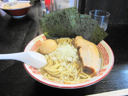 「中華そば＋味玉＋のり」@中華ソバ 伊吹の写真