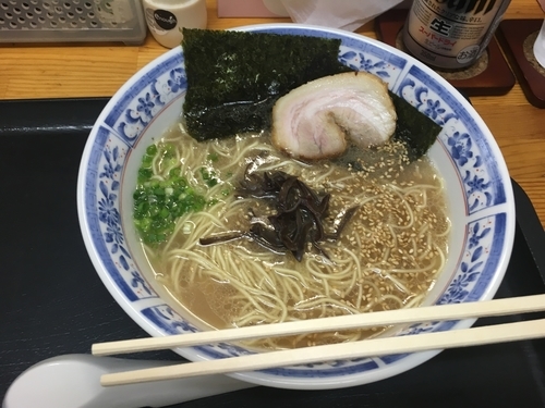 「博多とんこつラーメン」@麺房 松の写真