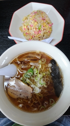 「ラーメン チャーハン 800円」@らーめん河内屋の写真