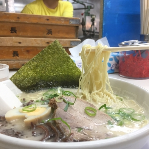 「ラーメン￥500」@博多天神 渋谷南口店の写真
