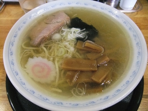 「塩ラーメン（600円）」@いくよ食堂の写真