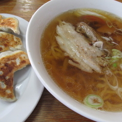 ラーメン＋ジャンボ餃子　「600円＋300円」