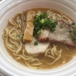 活龍×龍介、伊勢海老濃厚鶏そば750円