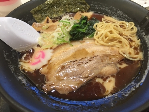 「豚骨醤油ラーメン 690円」@麺屋青山 イオンモール船橋店の写真