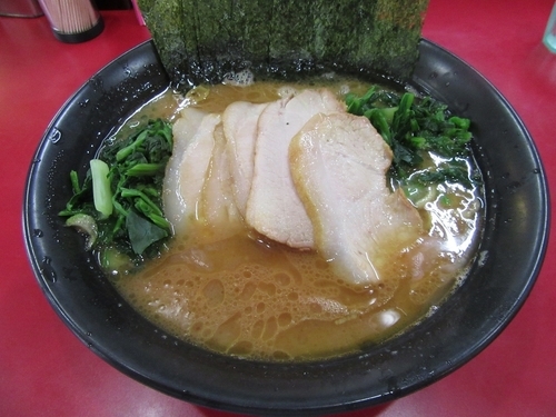 「チャーシューメン中（９３０円）＋青菜＋のり」@杉田家 千葉祐光店の写真