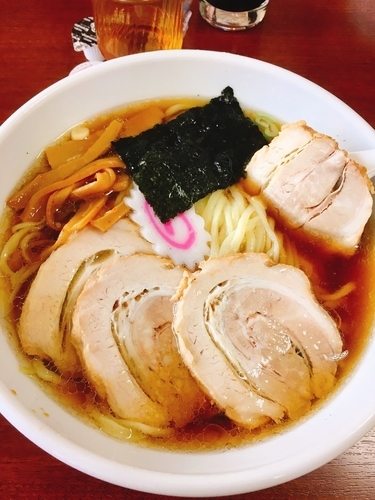「チャーシューめん」@手打ちらーめん 金龍の写真