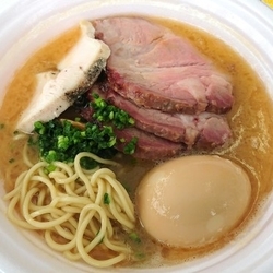 活龍×龍介  濃厚伊勢海老鶏そば ＋全部のせ