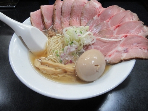 「チャーシュー塩そば（１０００円）＋味玉＋チャーシュー」@麺処 晴の写真
