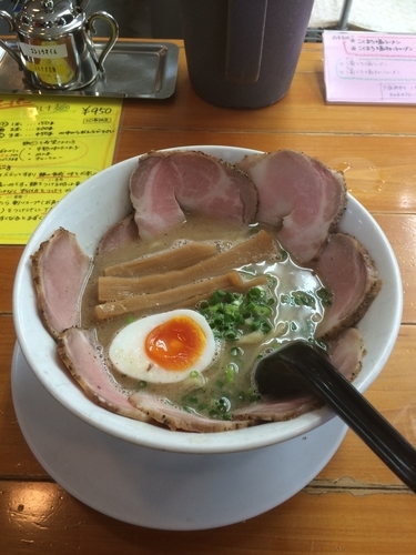 「こくまろ塩チャーシューメン」@俺のラーメンあっぱれ屋の写真