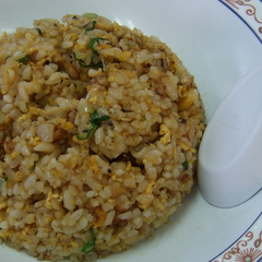 三宅吉祥 松原本店の画像